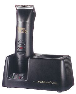 Andis AGR Rechargeable Clipper -  image 1