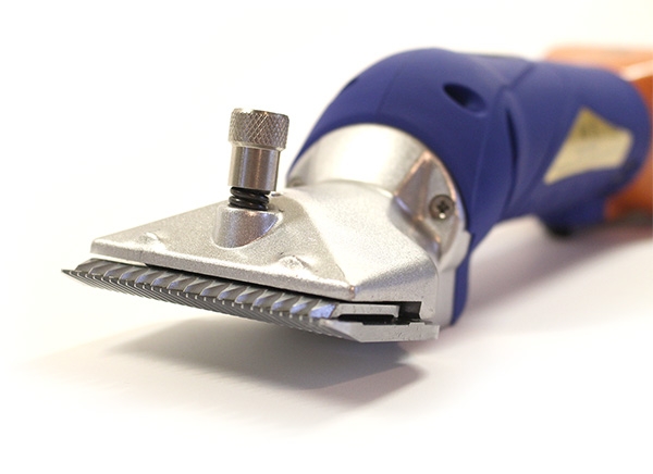 ClipCordless Mk2 Cattle/Horse Clipper